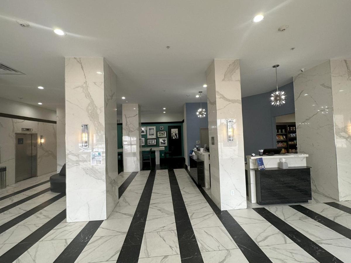 Holiday Inn Express - Dallas Downtown By Ihg Екстер'єр фото
